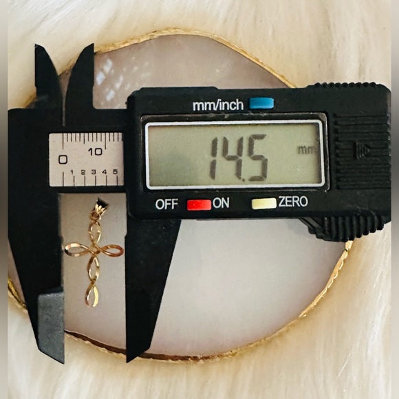 Cross Religious Pendant  💛 Real 18(18k) Karat Solid Gold Jewelry - Picture 9 of 10